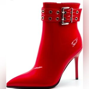 Chic Red Patent Leather Heeled Boots